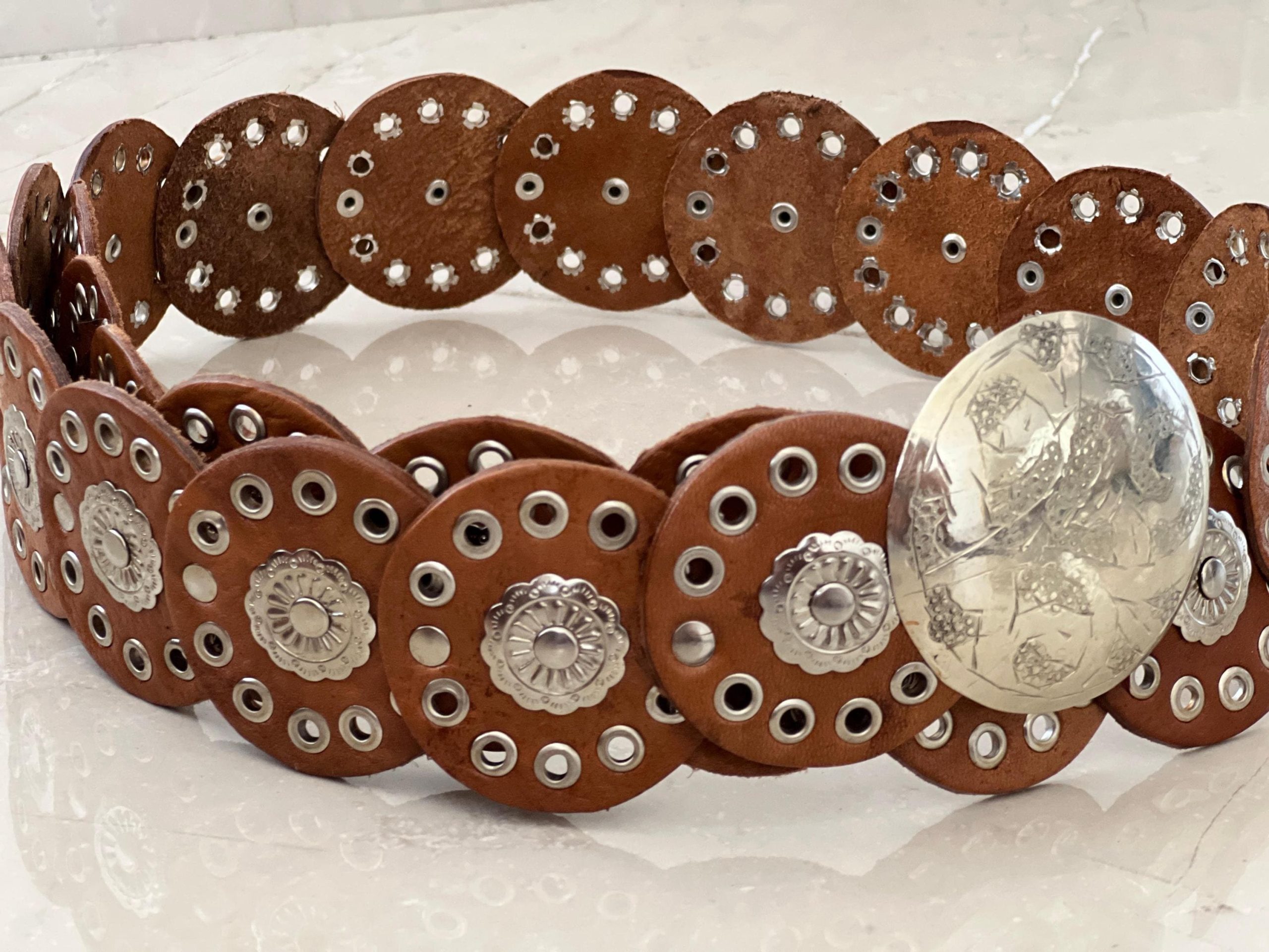 Leather Concho Belt 110 Cm (43.3 In) – Vintage Medieval Waist Belt Gift For Women